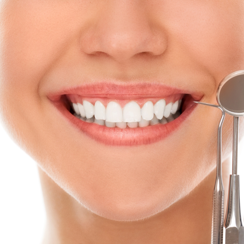 Salute orale: benefici della parodontologia professionale