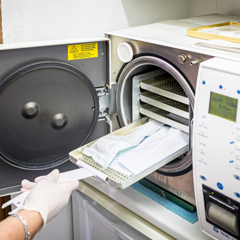 Studio dentistico professionale a Roma EUR